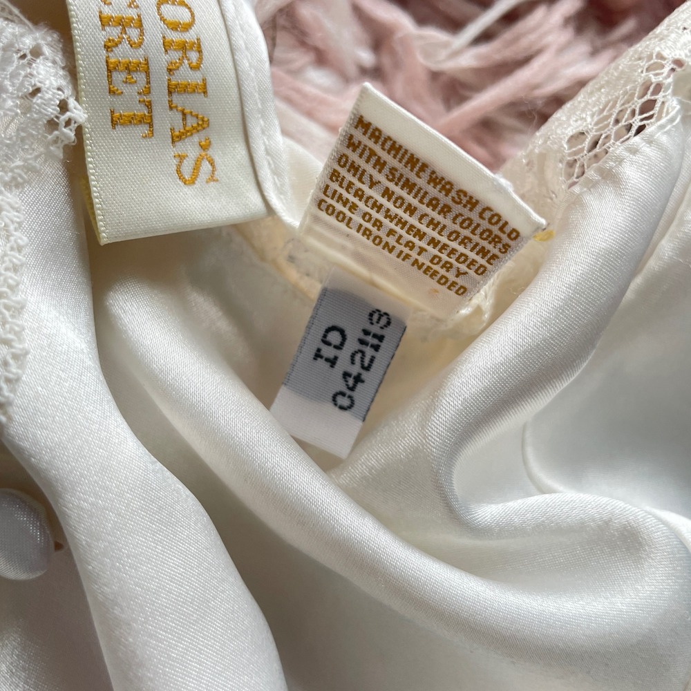 Vintage Victoria's Secret Gold Label Lace Trim Camisole Top - Picture 4 of 12